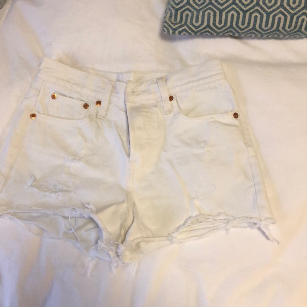 White Levi shorts